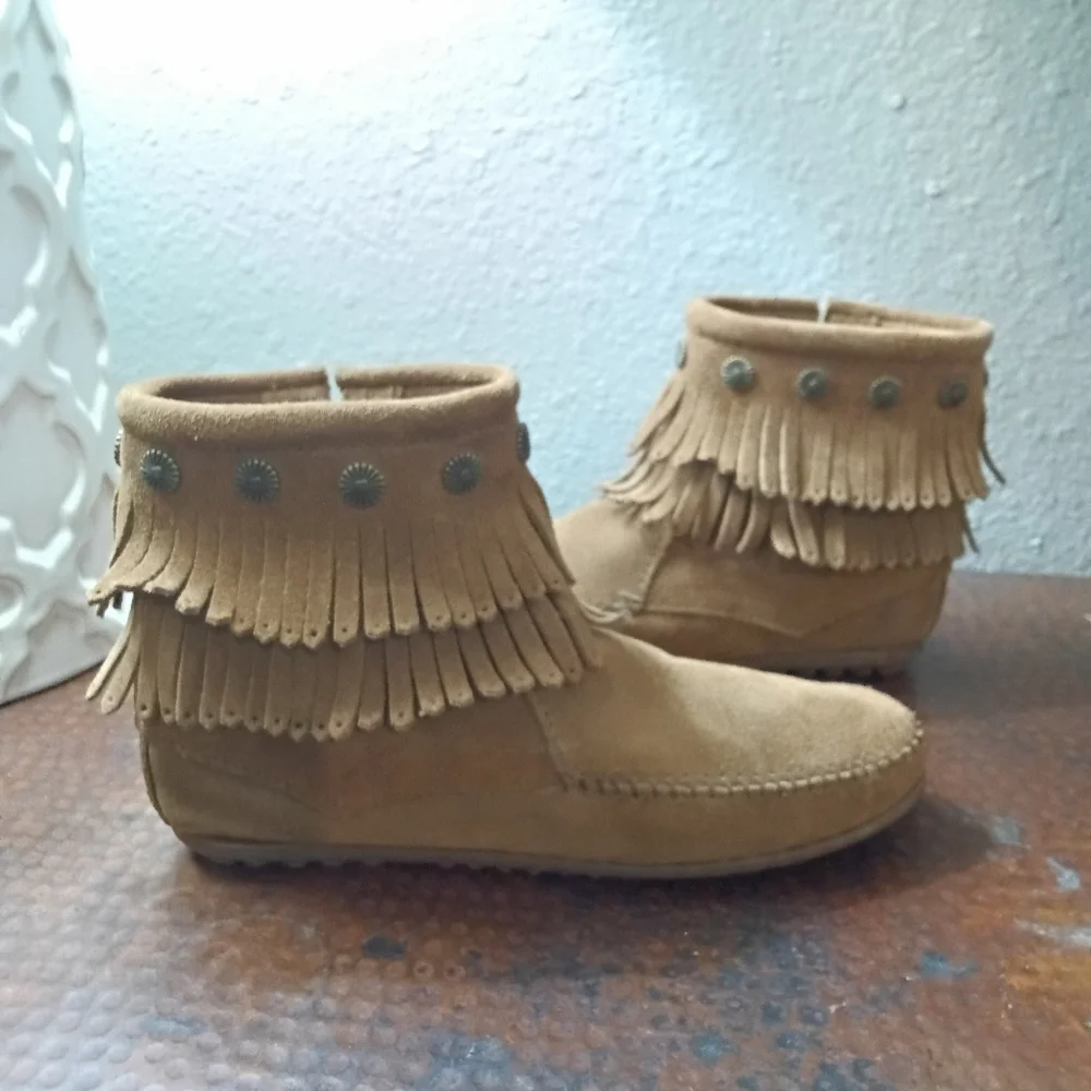 Minnetonka x Free People Sz. 7 Double Fringe Side Zip Boots